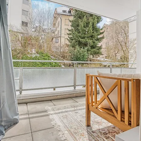 شقة Stilvoll Leben Mit Piano & Balkon 7 Min Zu Bhf *