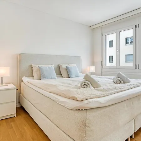 Stilvoll Leben Mit Piano & Balkon 7 Min Zu Bhf سانت غالن