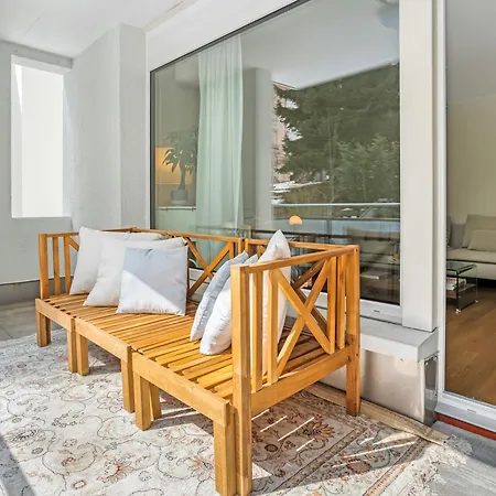 شقة Stilvoll Leben Mit Piano & Balkon 7 Min Zu Bhf سانت غالن
